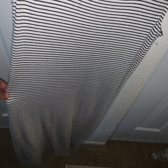 Black and white striped button down dress - Picture 5 of 5